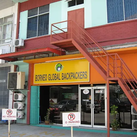 Borneo Global Backpackers Hotel